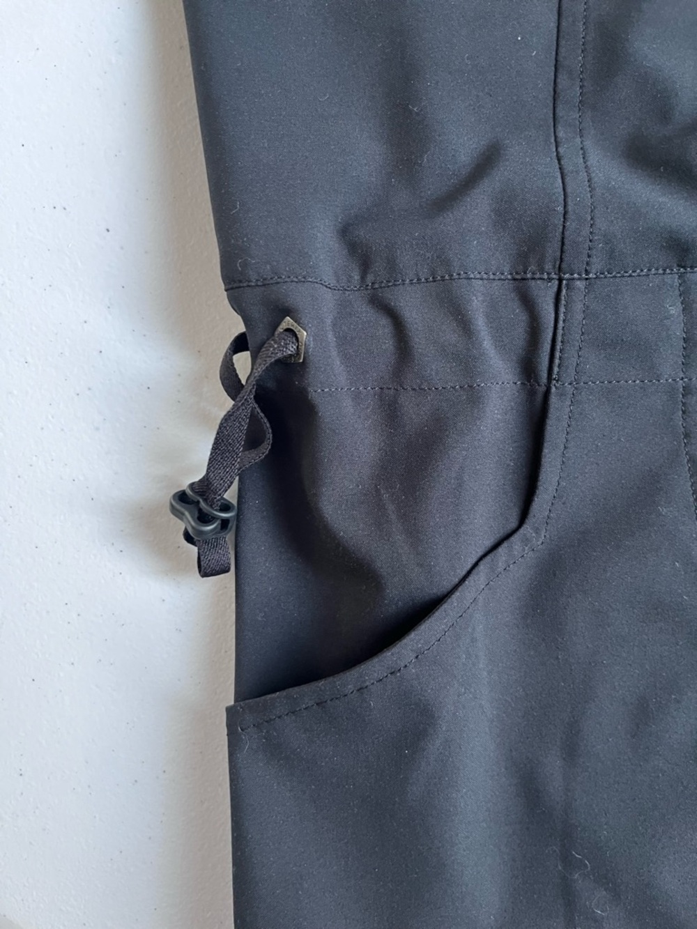 Arc’teryx Contenta Shift Dress Black Cinch Waist Lightweight Hiking Gorpcore - Picture 7 of 10